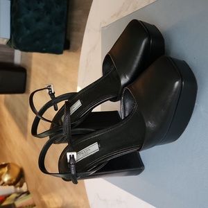 5 inch heel Prada Pumps